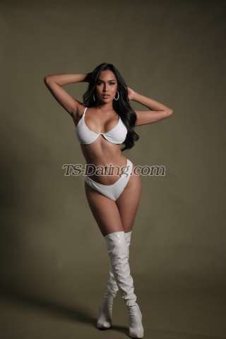 trans girl ExoticMaya 2149714