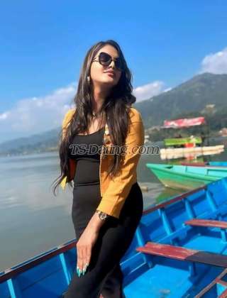 trans girl ExoticMiki 9610875