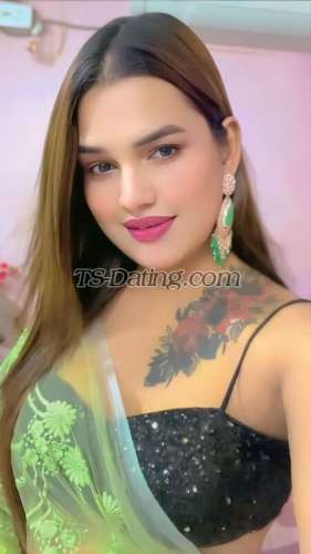 trans girl ExoticMiki 9611169