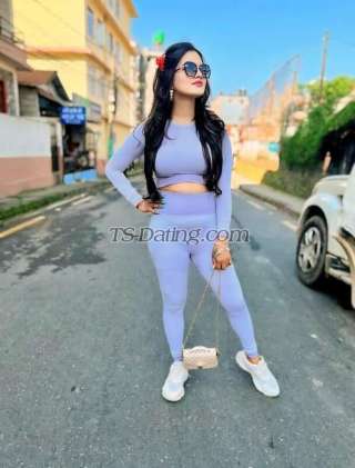 trans girl ExoticMiki 9611608