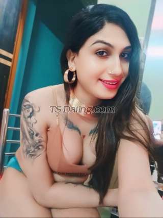 trans girl ExoticRupa 0344409