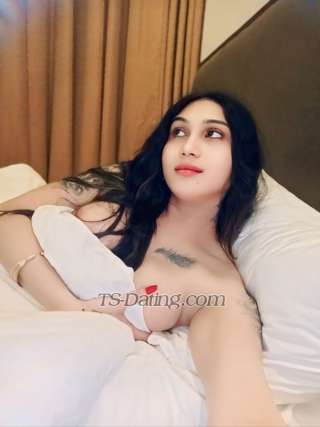 trans girl ExoticRupa 0754232