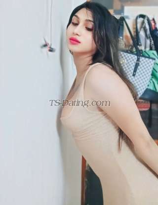 trans girl ExoticRupa 2860518