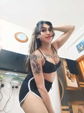 trans girl ExoticRupa 2968769