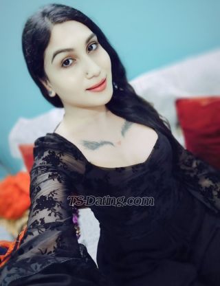 trans girl ExoticRupa 7844313