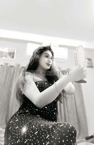 trans girl ExoticRupa 8170834