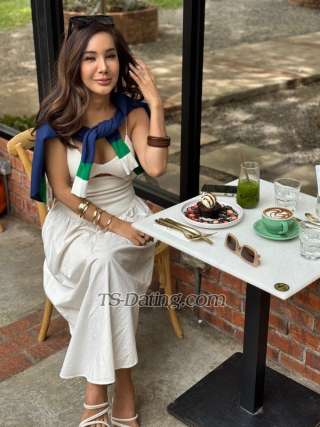 trans girl ericacarey 2577788