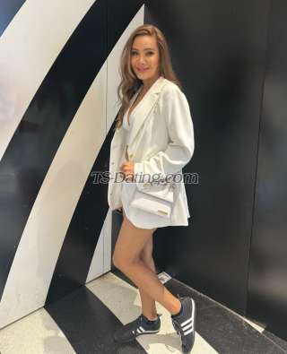 trans girl ericacarey 6977496