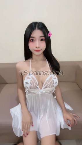 trans girl Fahsaihot69 8912227