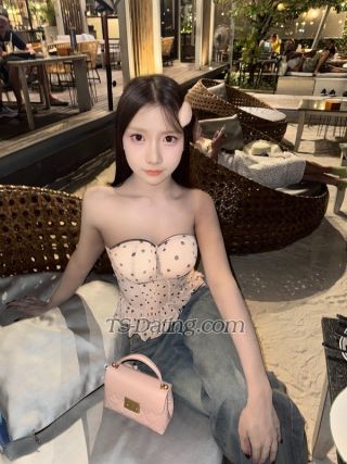 trans girl Fahsaihot69 9338384 trans girl Fahsaihot69 9338384