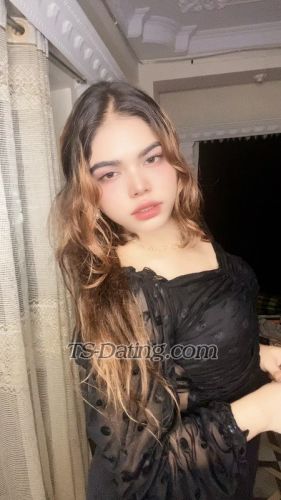 trans girl Faizanoor 3712768