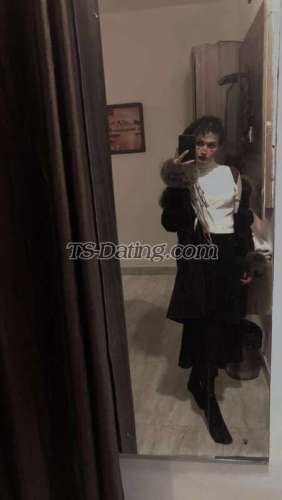 trans girl Fizakhan69 0552294