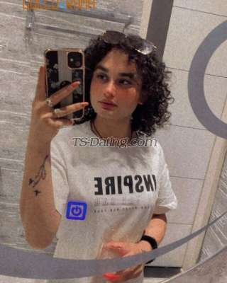 trans girl Fizakhan69 6380102