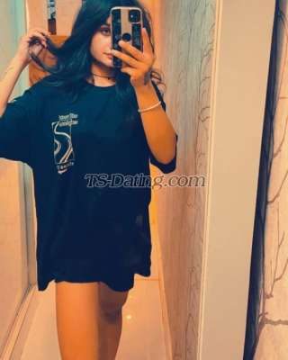 trans girl Fizakhan69 6380176