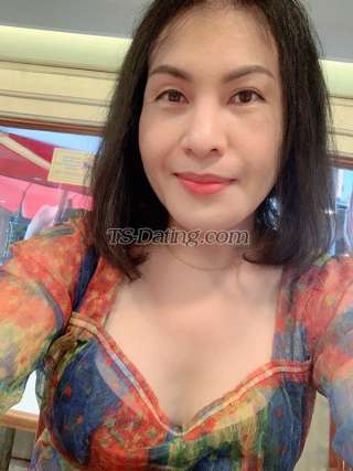 trans girl farada2528 2325391