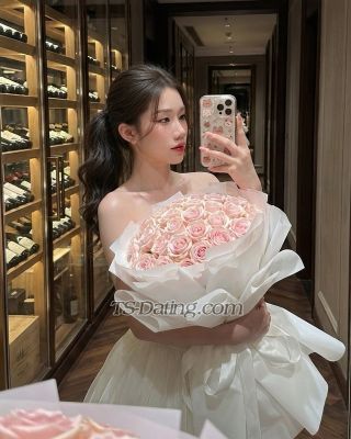 trans girl fernfernfenr 0657933