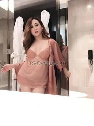 Shemale fifiwhd 0275077