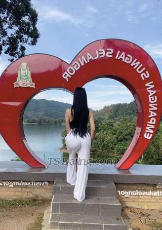 trans girl fionalabuan 2540942