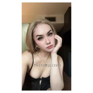 trans girl foxyfox 1837436