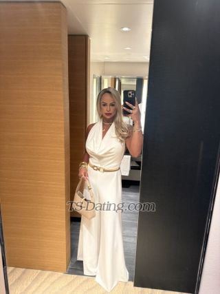 trans girl GIOVANNALUX 0435019