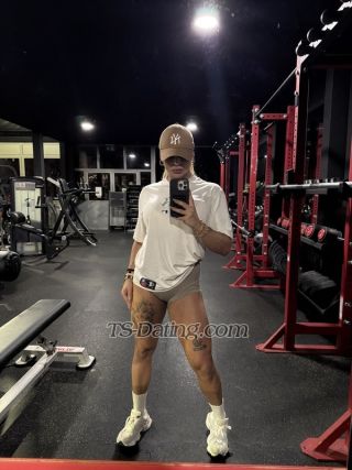 trans girl GIOVANNALUX 0435075