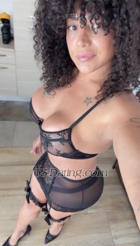 trans girl GIULYTRANS 8415505