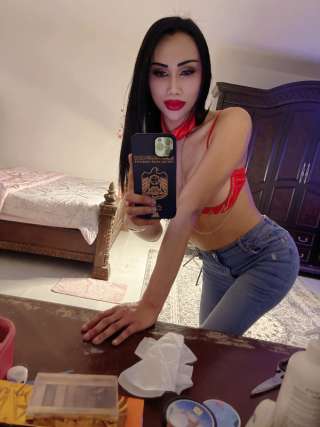 trans girl Ganok1995 9109159