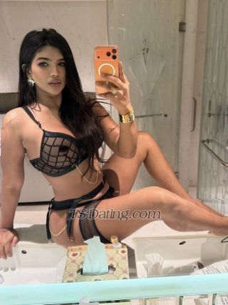 trans girl GarimaGari 5564453 trans girl GarimaGari 5564453