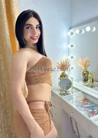 trans girl Gaviotaestre 5236110