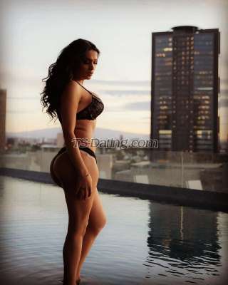 trans girl Geraldinne 8934012