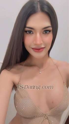 trans girl Gina15 1624368