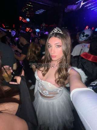 trans girl GiuliARG 3978759