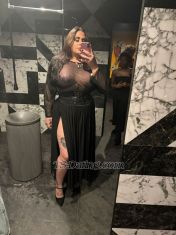 Glendarusia Moscu Transex Я красивая трансгендерная девушка латиноамериканского происхождения, которая живет в Москве более 5 лет. У меня большой опыт.Я готова воплотить в жизнь все ваши сексуальные фантазии и мечты.Вам очень понравится знакомство со мной, потому что я дружелюбный и приятный человек, и у меня прекрасные манеры.Не стесняйтесь писать мне; я с удовольствием отвечу на все ваши вопросы.