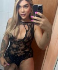 Gleter Estocolmo Transex SPECIALISTA PER PRINCIPIANTI E SCONOSCIUTI. Sono Gleter se ti piace la dolcezza vieni a divertirti con me ... Sono molto attenta al benessere intenso, alla fuga e al relax in mia compagnia. Specialista in principianti, saprò calmarvi e farvi scoprire nuove sensazioni molto dolcemente. E vi invito a trascorrere momenti eccezionali, di scambi con la massima discrezione e rispetto reciproco. E i momenti che trascorro con me saranno privilegiati Brilla di occhi sognanti e di una pelle vellutata. Il mio appartamento è molto discreto, silenzioso, con un'igiene perfetta e facile da trovare. Rendo il nostro incontro indimenticabile. BACI !!!