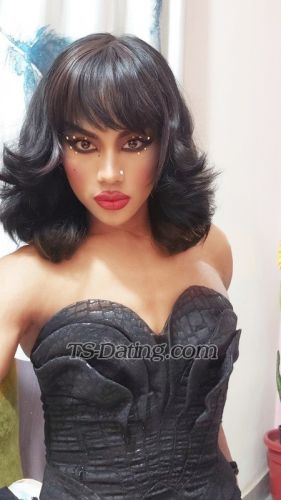 trans girl Glossy69 0303191