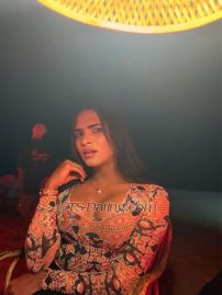 Goldy 24 Hyderabad Transex Hallo Hyderabad Goldy hier, 24 Jahre alter Shemale mit 34 Brüsten und 8 Schwanz. Mit Platz in Kondapur mit voller Privatsphäre. Kann trinken und schöne Zeit verbringen. Ping mich an, um mehr zu erfahren.
