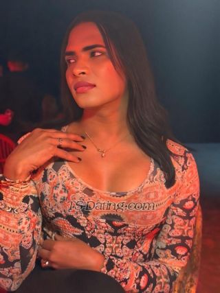 trans girl Goldy24 0393441
