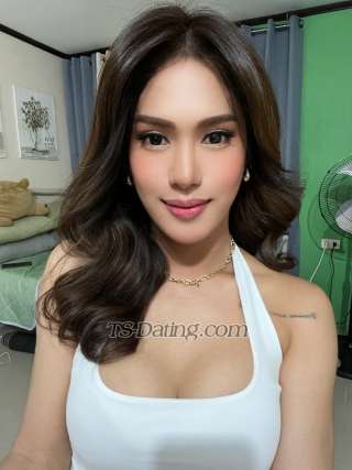 trans girl GorgeousDanna 2803173