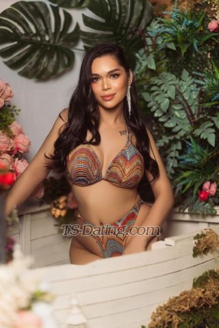 trans girl Gorgeouselise 6176620