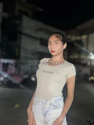 trans girl gabbigcock 0031843