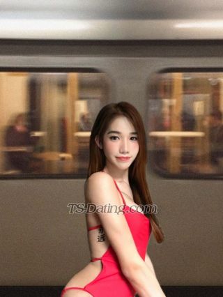 trans girl girllondon 9571086