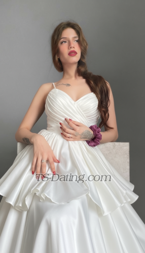 trans girl glow 0323020