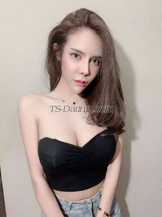 trans girl HIDY19 5931175