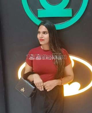 trans girl HP122 6500702