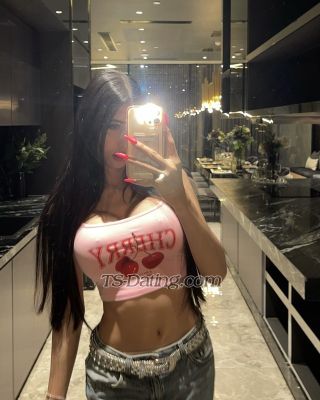 trans girl Halevea 2724193 trans girl Halevea 2724193