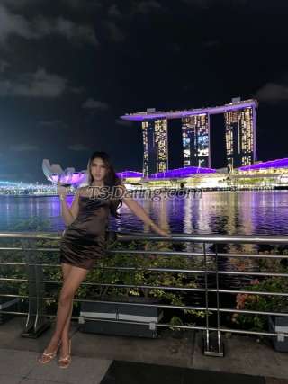 trans girl Hanabanana 5808559