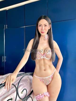 trans girl Hanako 0028582