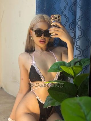 trans girl Hanarussia 7073745