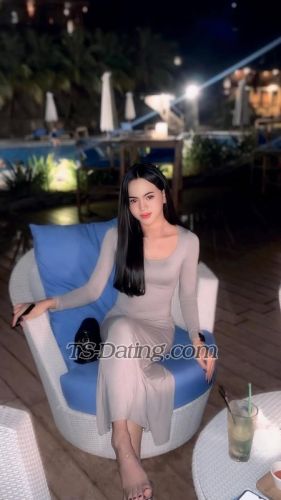 trans girl Hanylatif 6792534