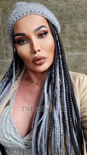 trans girl Harikaavci 7493572